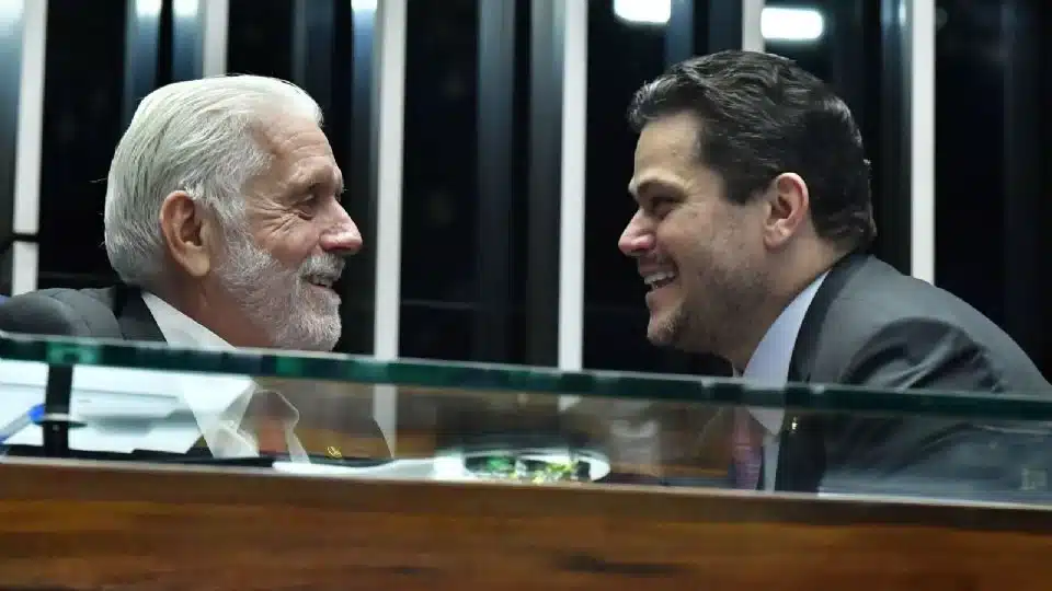 STF e Congresso Negociam Anistia Seletiva: Soltura para “Peixes Pequenos” e Pena Dura para Líderes do 8/1