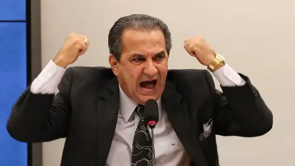 “Não é fé, é delírio”: Como a ameaça de Malafaia ao PGR revela um fundamentalismo desconectado da realidade