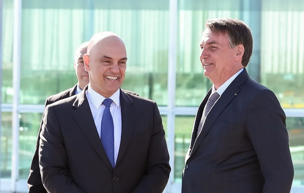 STF Blinda Processo Contra Bolsonaro: Votos de Moraes, Zanin e Fux Impedem Manobra da Câmara