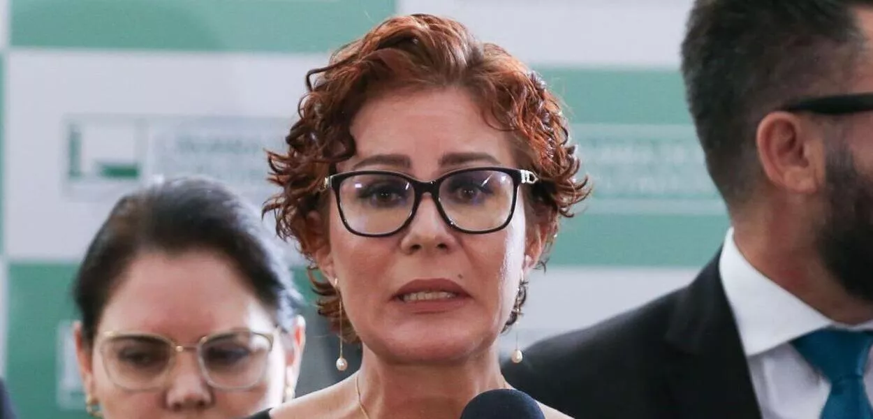 STF Tem 2 Votos para Condenar Carla Zambelli a Prisão e Perda de Mandato por Invasão ao CNJ