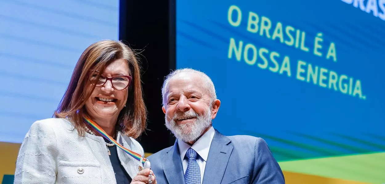 Magda Chambriard e Lula (Foto: Ricardo Stuckert)