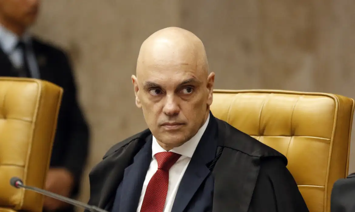 Alexandre de Moraes assume relatoria de ação da Câmara que tenta blindar Ramagem
