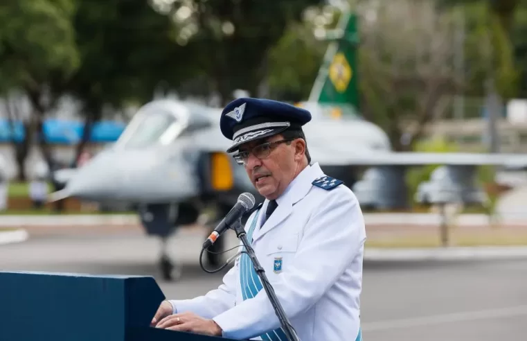 Ex-chefe da FAB reforça: Freire Gomes ameaçou prender Bolsonaro caso ele levasse adiante plano golpista
