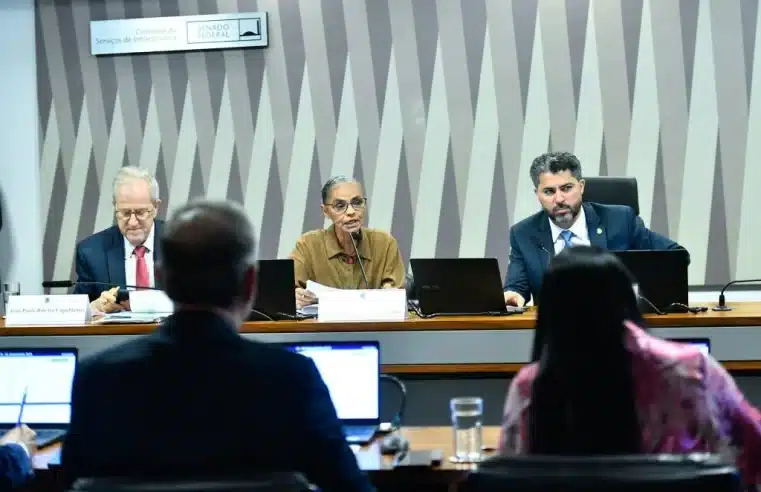 Marina Silva se retira de sessão no Senado após ataques de senadores