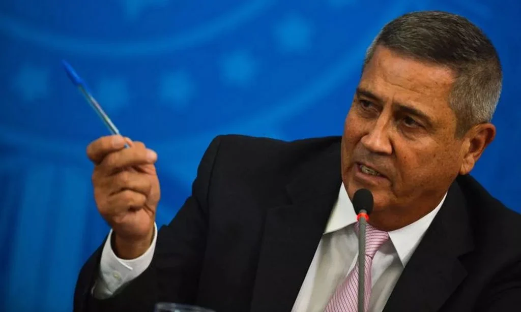 STF dá 5 dias para PGR se manifestar sobre novo pedido de soltura de Braga Netto