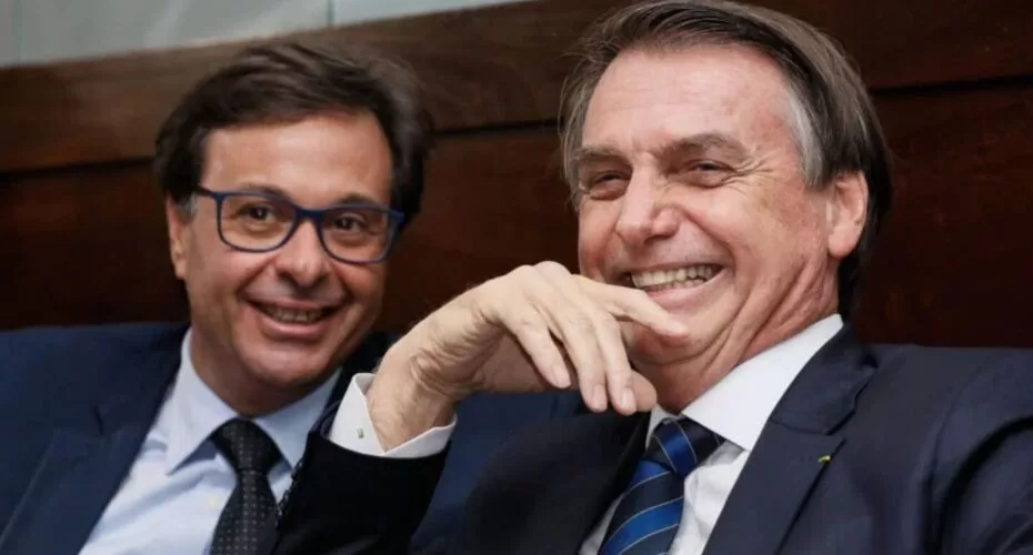 Gilson Machado pede novas doações via Pix para Bolsonaro e Eduardo