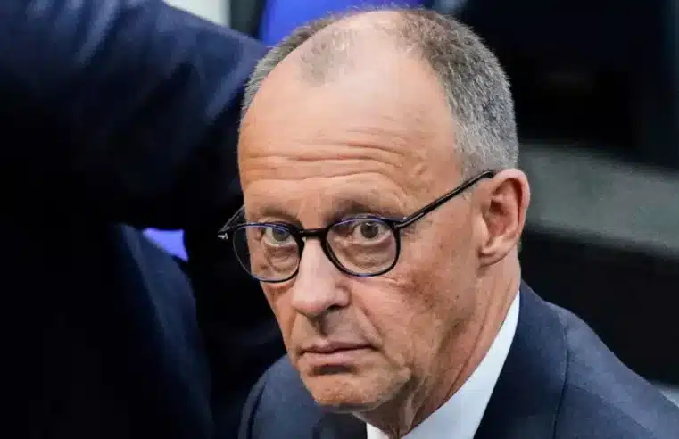 Alemanha rompe silêncio e critica Israel: fim do “cheque em branco” na política externa alemã