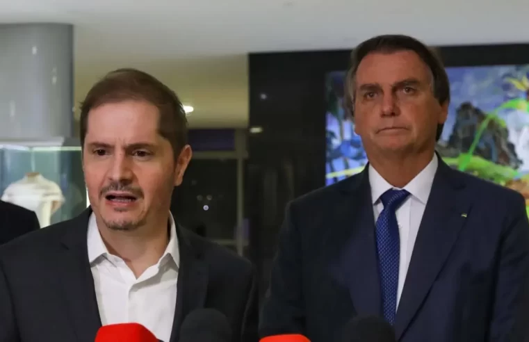Bolsonaro tentou reverter eleição de 2022, revela ex-AGU ao STF