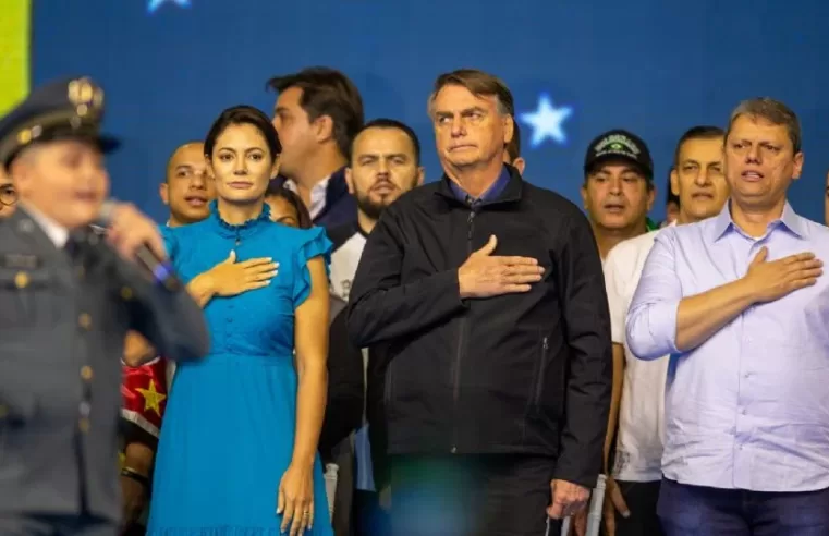 Michelle ameniza radicalismo evangélico para pavimentar caminho à Presidência