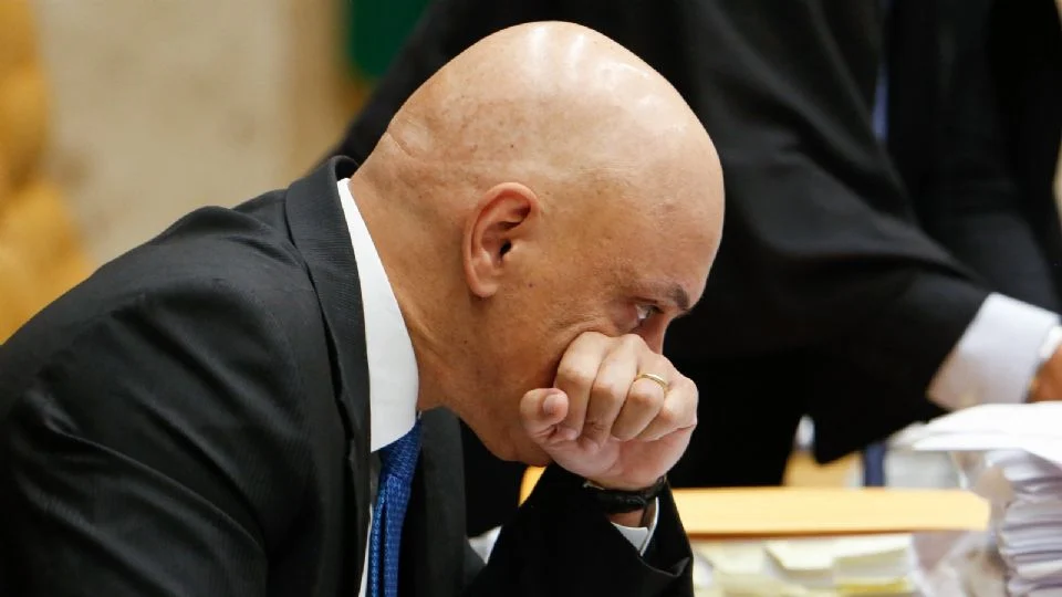 STF hesita em prender Bolsonaro e compromete integridade do processo