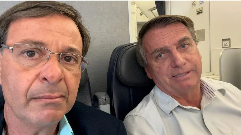 Bolsonaro já gastou R$ 8 milhões das doações via Pix e pede mais ajuda