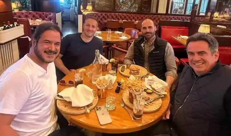 Bolsonarismo sinaliza volta de Eduardo ao Brasil para disputar eleições de 2026