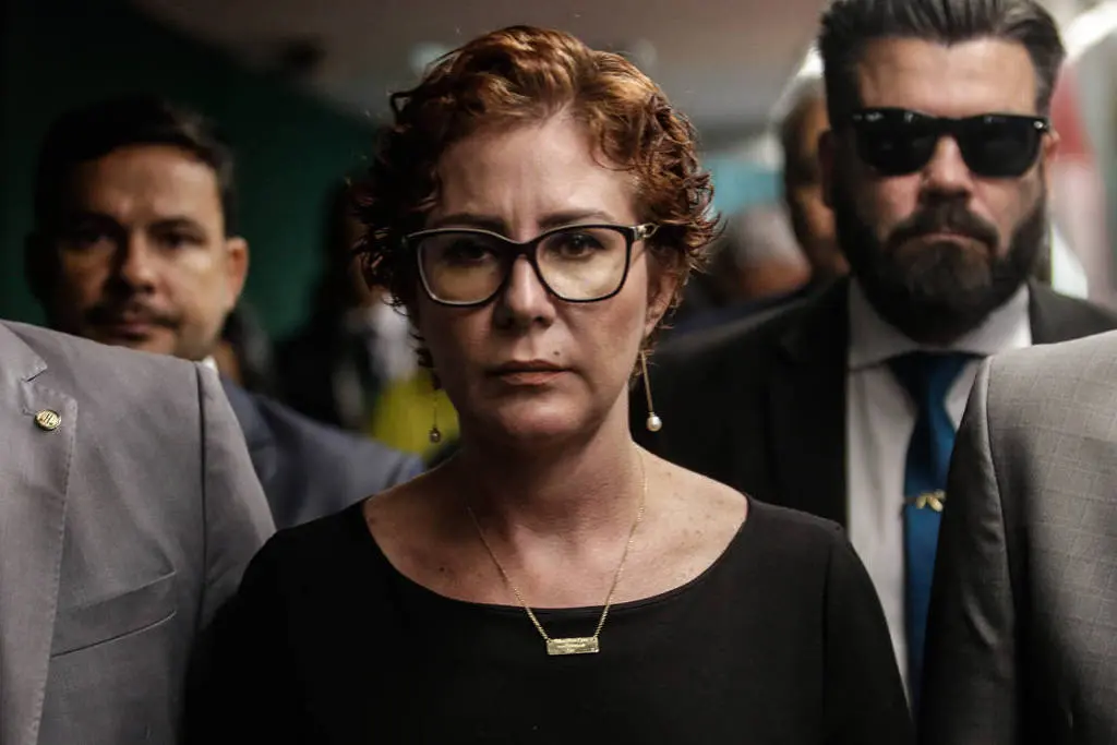 Aliados consideram prisão de Zambelli inevitável: entenda por que a fuga foi órgão de retaliação