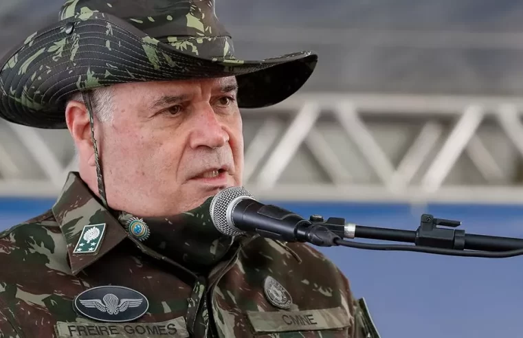 Freire Gomes nega ter ordenado prisão de Bolsonaro e diz que alertou sobre riscos jurídicos