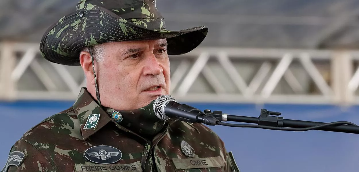 Freire Gomes nega ter ordenado prisão de Bolsonaro e diz que alertou sobre riscos jurídicos