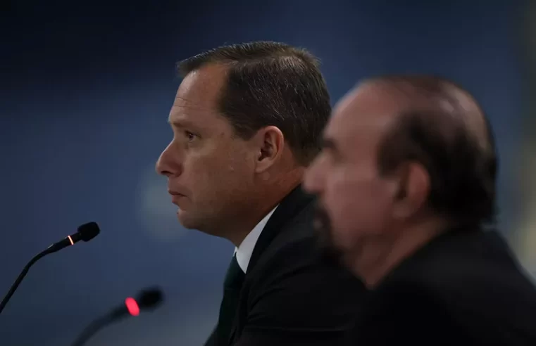 Zambelli agendou reunião entre Bolsonaro e hacker para discutir fraudes nas urnas, diz Cid