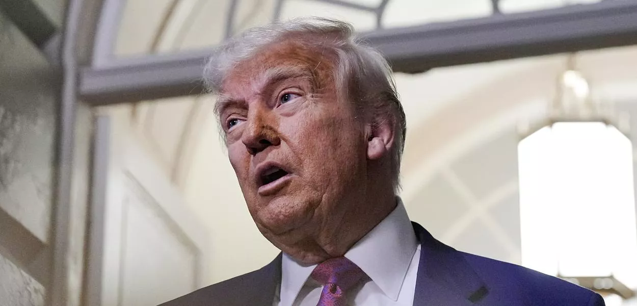 Trump compara ataque dos EUA ao Irã com bombardeios atômicos, dizendo que “isso encerrou a guerra”