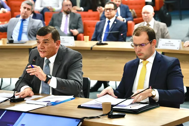 Nogueira confirma que Bolsonaro mandou hacker até ele