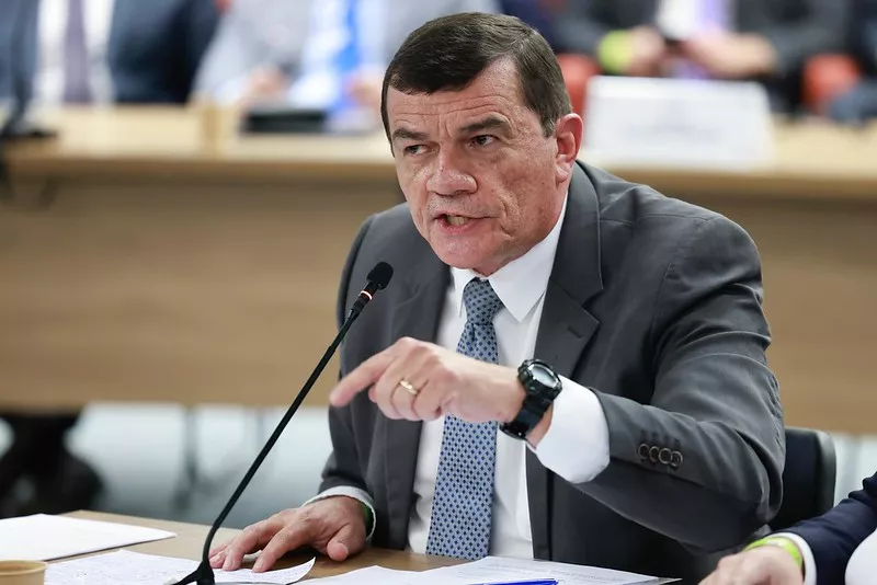 Flávio Sérgio Nogueira diz que alertou Bolsonaro sobre risco de estado de defesa ou sítio