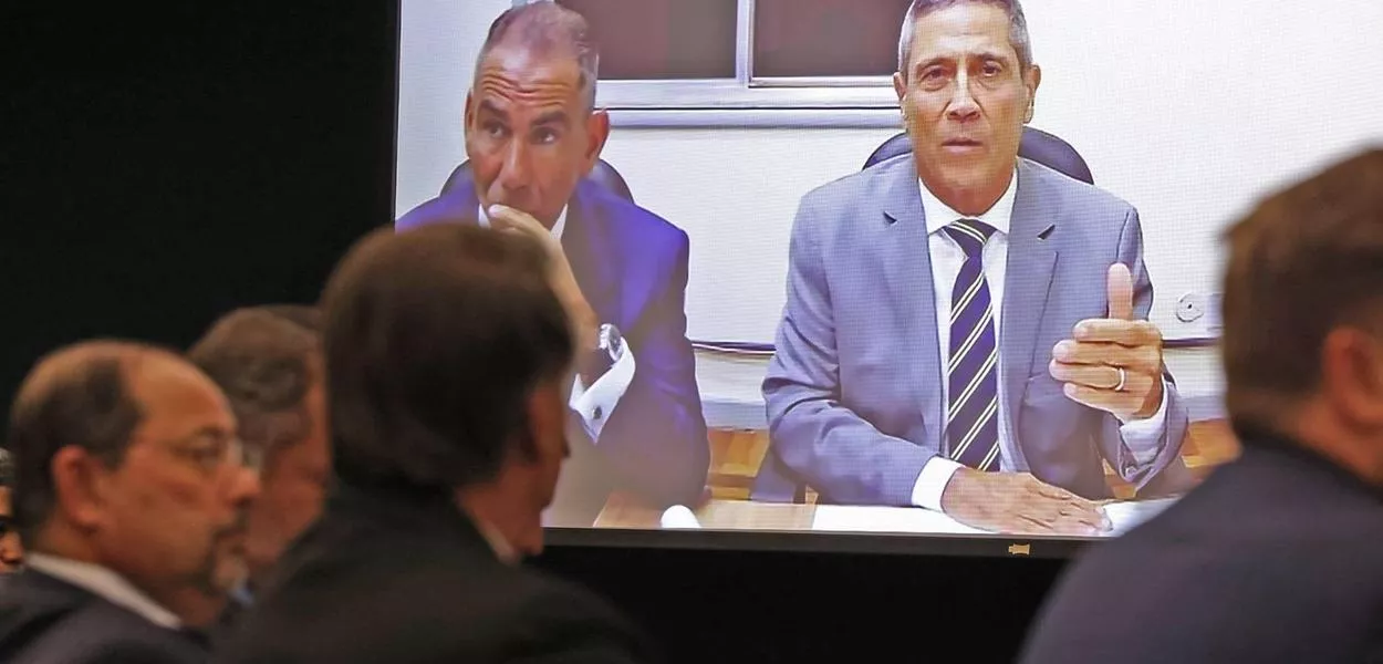 PF aponta Braga Netto como figura central em disseminação de fake news para minar eleições