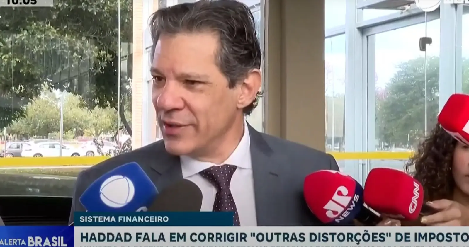 Haddad propõe reformas estruturais para resolver impasse do IOF