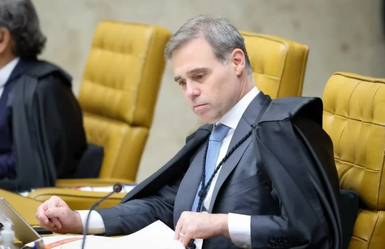 STF retoma julgamento sobre a regulação das redes sociais e a defesa da liberdade de expressão