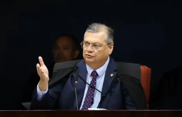 Dino ordena campanha publicitária por transparência nas emendas parlamentares