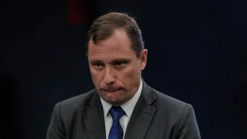 Cid afirma que Moraes age por vingança contra Bolsonaro