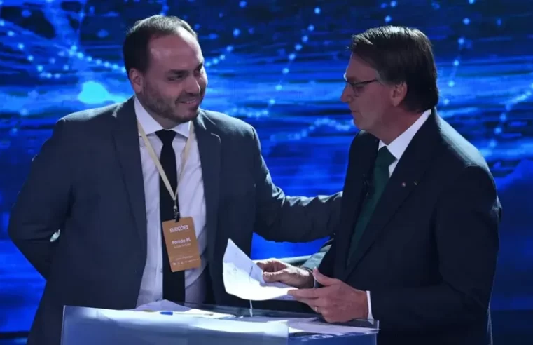 PF diz que Abin Paralela enviou informações ilegais a Bolsonaro e Carlos