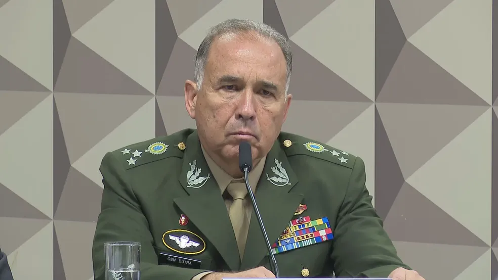 General que comandou o Planalto em 8/1 tem promoção negada e vai para a reserva