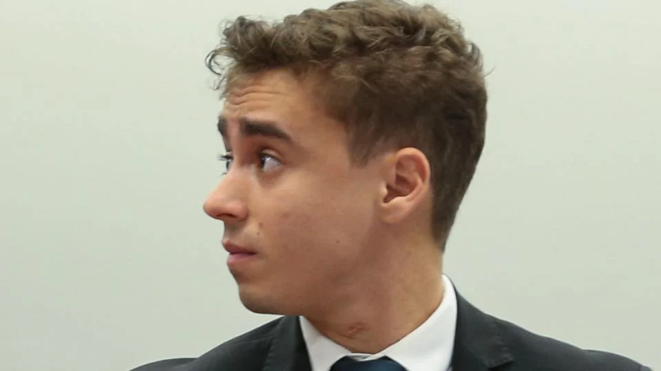 Nikolas Ferreira desfalca ato de Bolsonaro na Paulista e dispara indireta nas redes