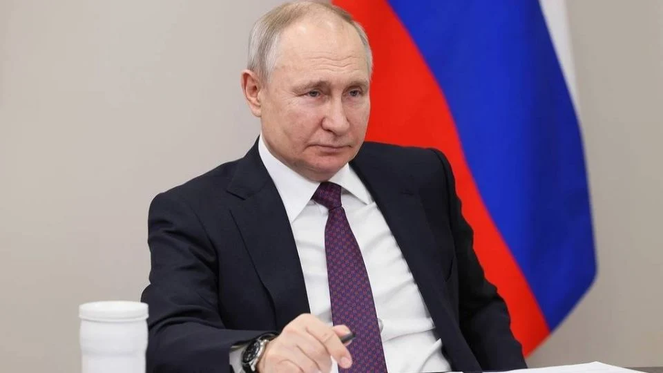 Putin recebe chanceler iraniano e adverte EUA: “agressão sem base ou justificativa”