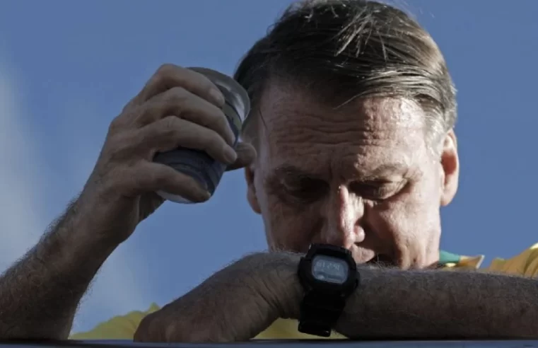 Após fuga de Zambelli, PT pede tornozeleira eletrônica para Bolsonaro