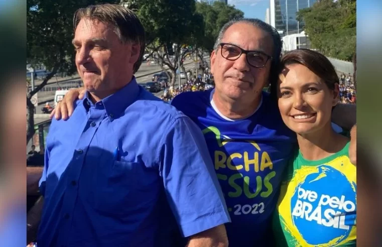 Bolsonaro rompe com Malafaia e escolhe Robson Rodovalho como novo conselheiro evangélico
