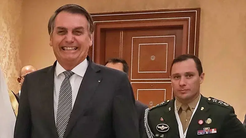 Bolsonaro prepara “arapuca” para desmoralizar Cid no STF