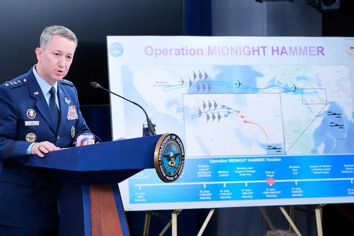 EUA admitem que ataque a usinas nucleares do Irã foi limitado e sem fim declarado ao programa
