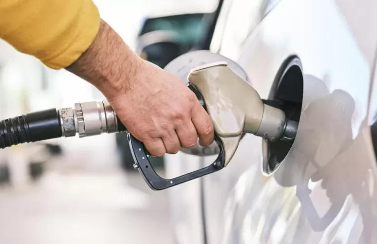 Petrobras reduz preço da gasolina em 5,6%: alívio real ou ilusão no bolso do brasileiro?