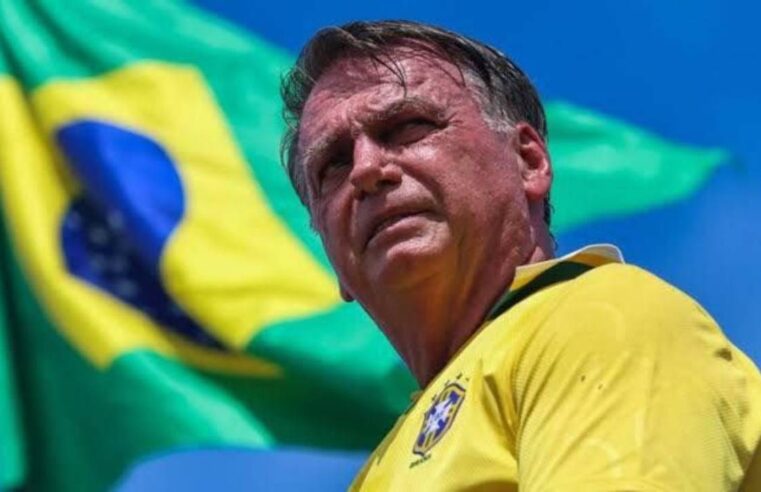 Com pneumonia, Bolsonaro reafirma convite para ato na Paulista