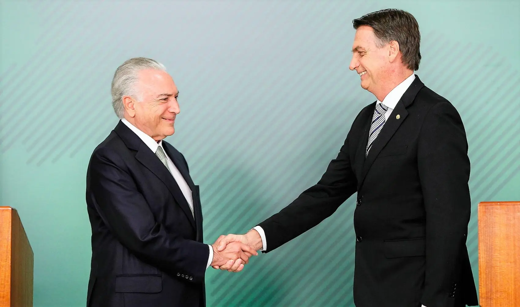 Temer orientou Bolsonaro a evitar confronto e pedir desculpas a Moraes antes do depoimento