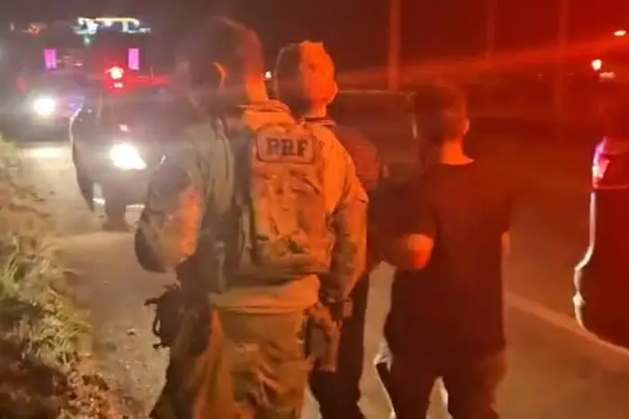 Bolsonarista foragido do 8/1 é preso ao retornar da Argentina