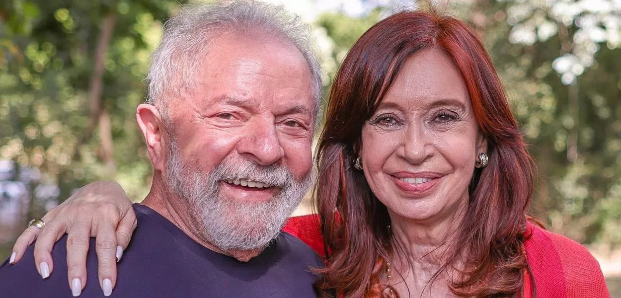 Lula visita Cristina Kirchner em prisão domiciliar na Argentina