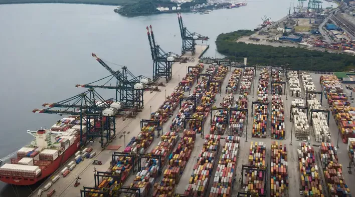 Maior entidade empresarial dos EUA pede que Trump negocie com o Brasil