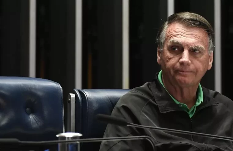 Defesa de Bolsonaro pede ao STF o fim da prisão domiciliar