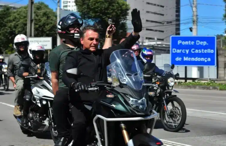 Bolsonaro diz que vai a evento, mas não participará da motociata: “medida restritiva da dona Michelle”