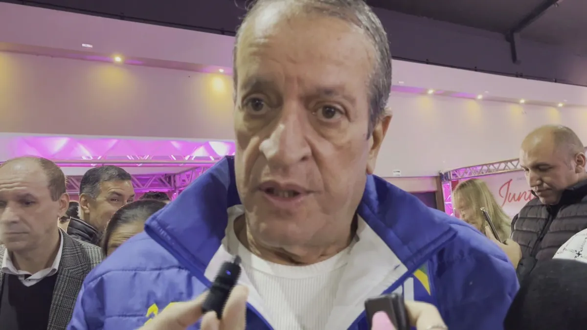 Valdemar elogia Michelle, Malafaia chama Moraes de ditador e intensifica clima eleitoral