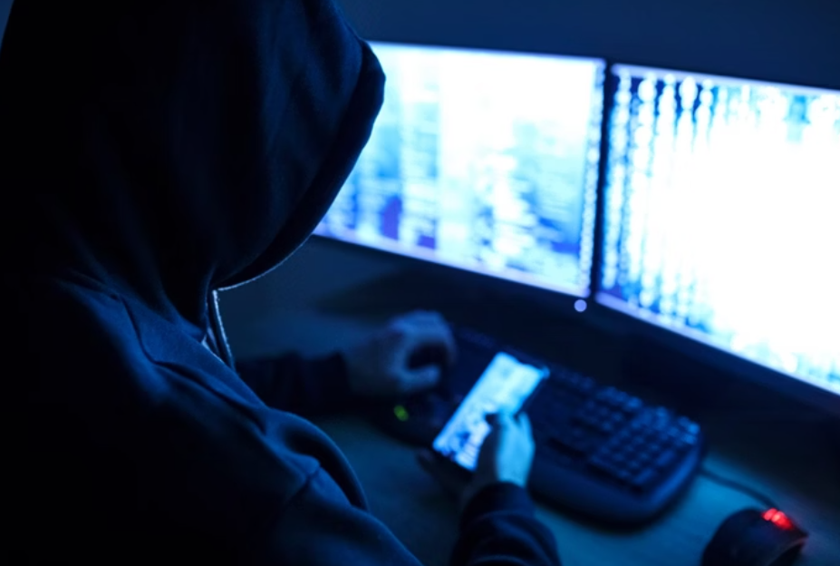 “Roubo do século”? Hacker pode ter desviado até R$ 1 bilhão em ataque à rede do Pix