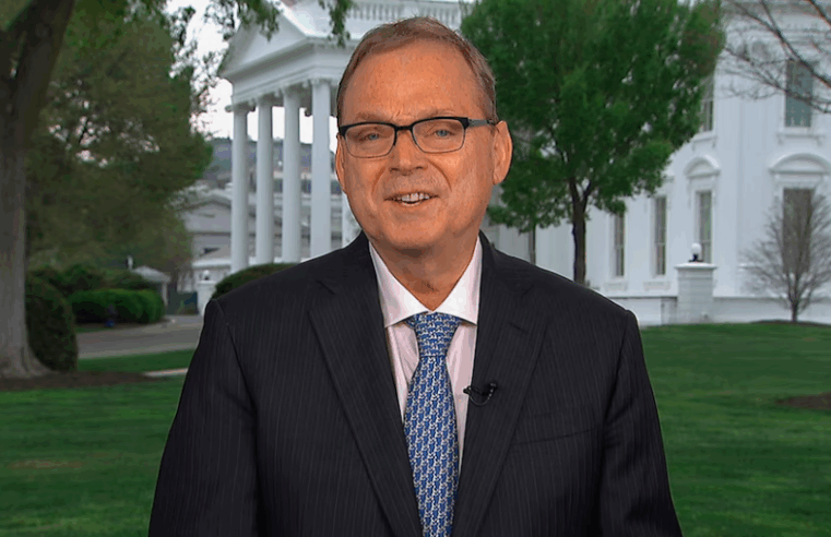 Assessor de Trump se enrola ao justificar tarifa absurda contra o Brasil