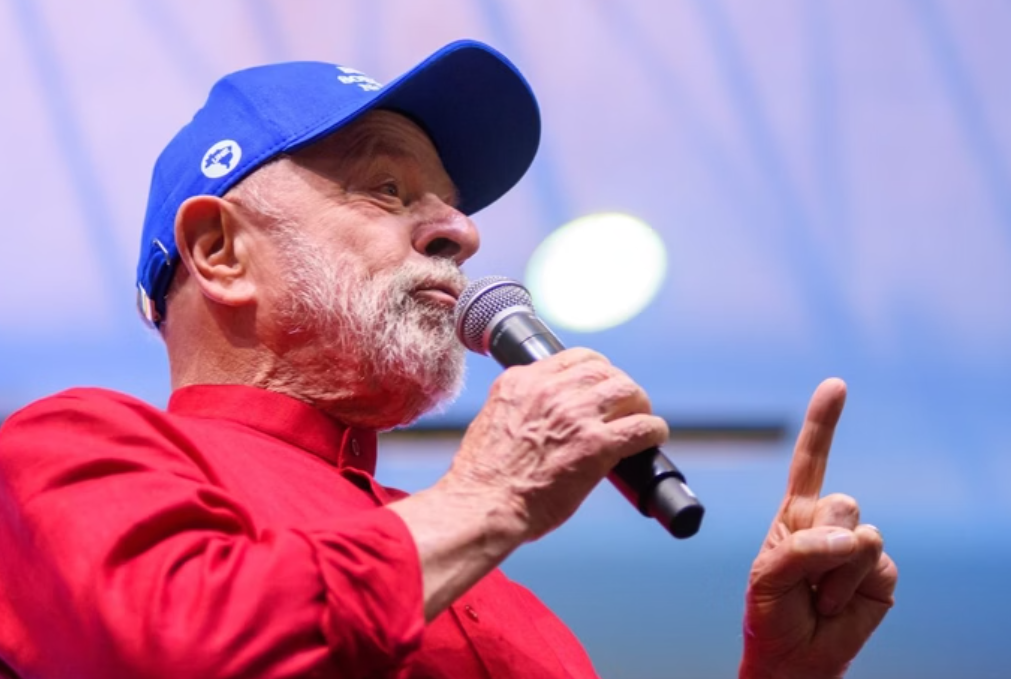 Lula alfineta Bolsonaro após Trump dizer que não é amigo dele e reafirma soberania contra “gringo”