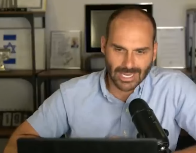 Eduardo Bolsonaro desafia Moraes e promete “novas sanções internacionais”: delírio sem freio