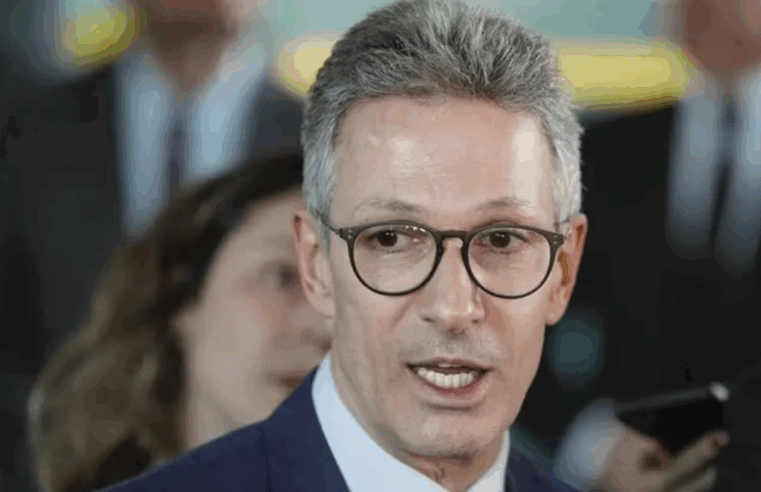 Zema responsabiliza BRICS pelo “tarifaço” de Trump e “exige” saída do Brasil do bloco e trai interesses do Sul Global